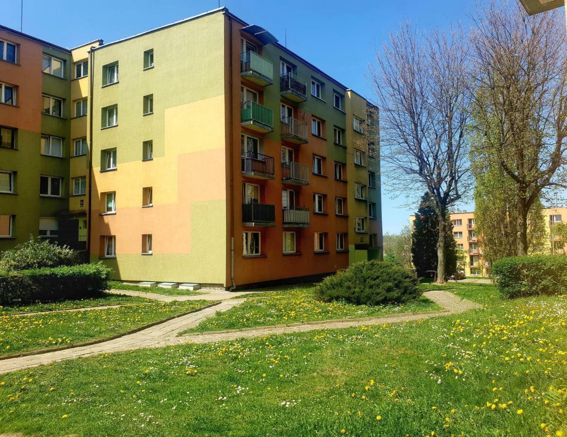 Apartament Валбжих Екстериор снимка